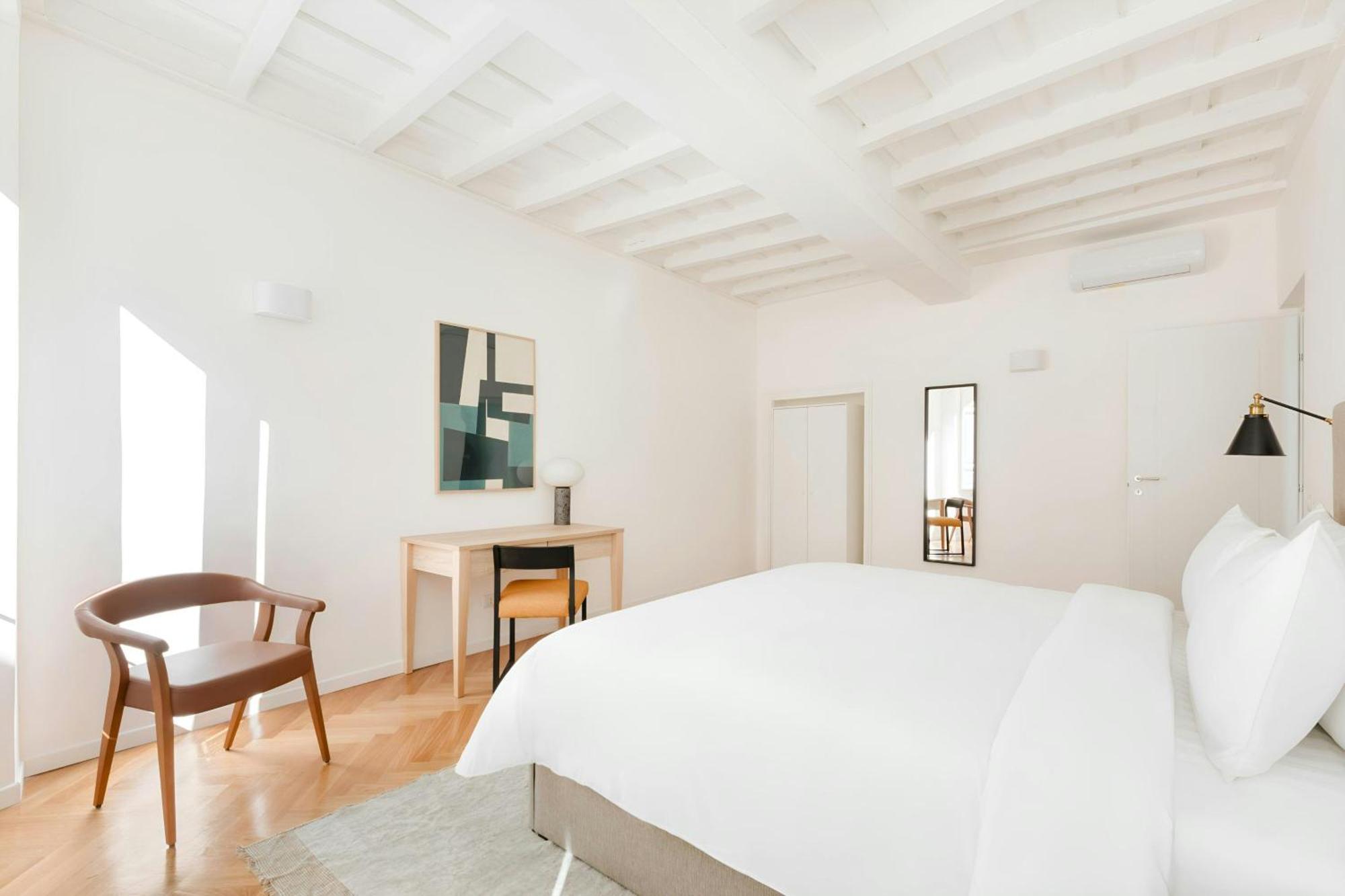 Sonder By Marriott Bonvoy Palazzo Taverna Piazza Navona Aparthotel Rome