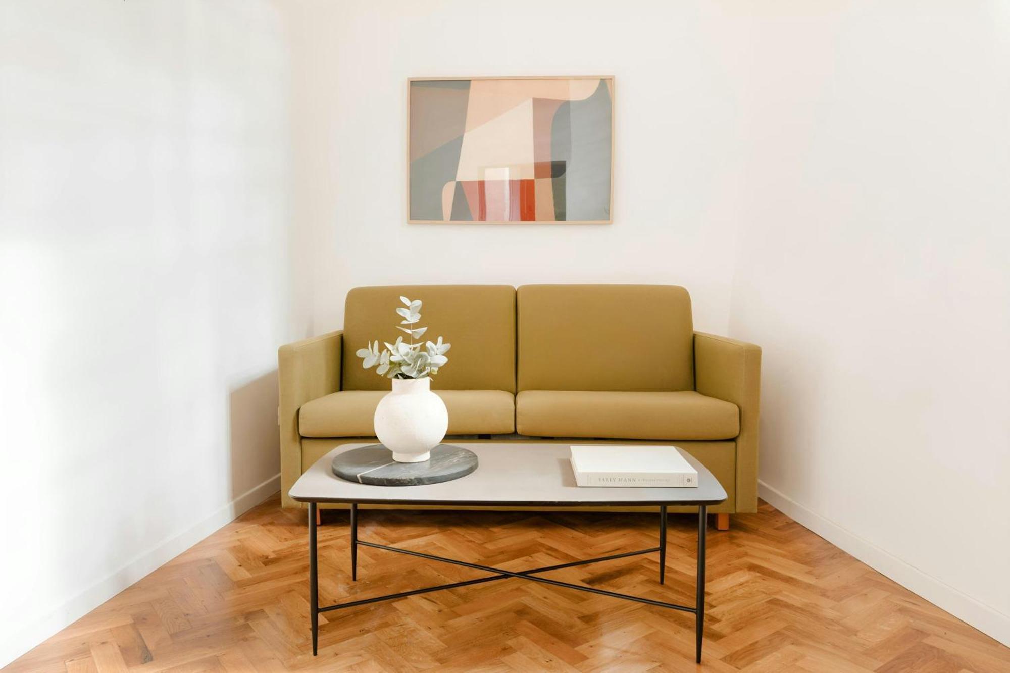 Sonder Palazzo Taverna Aparthotel 3*