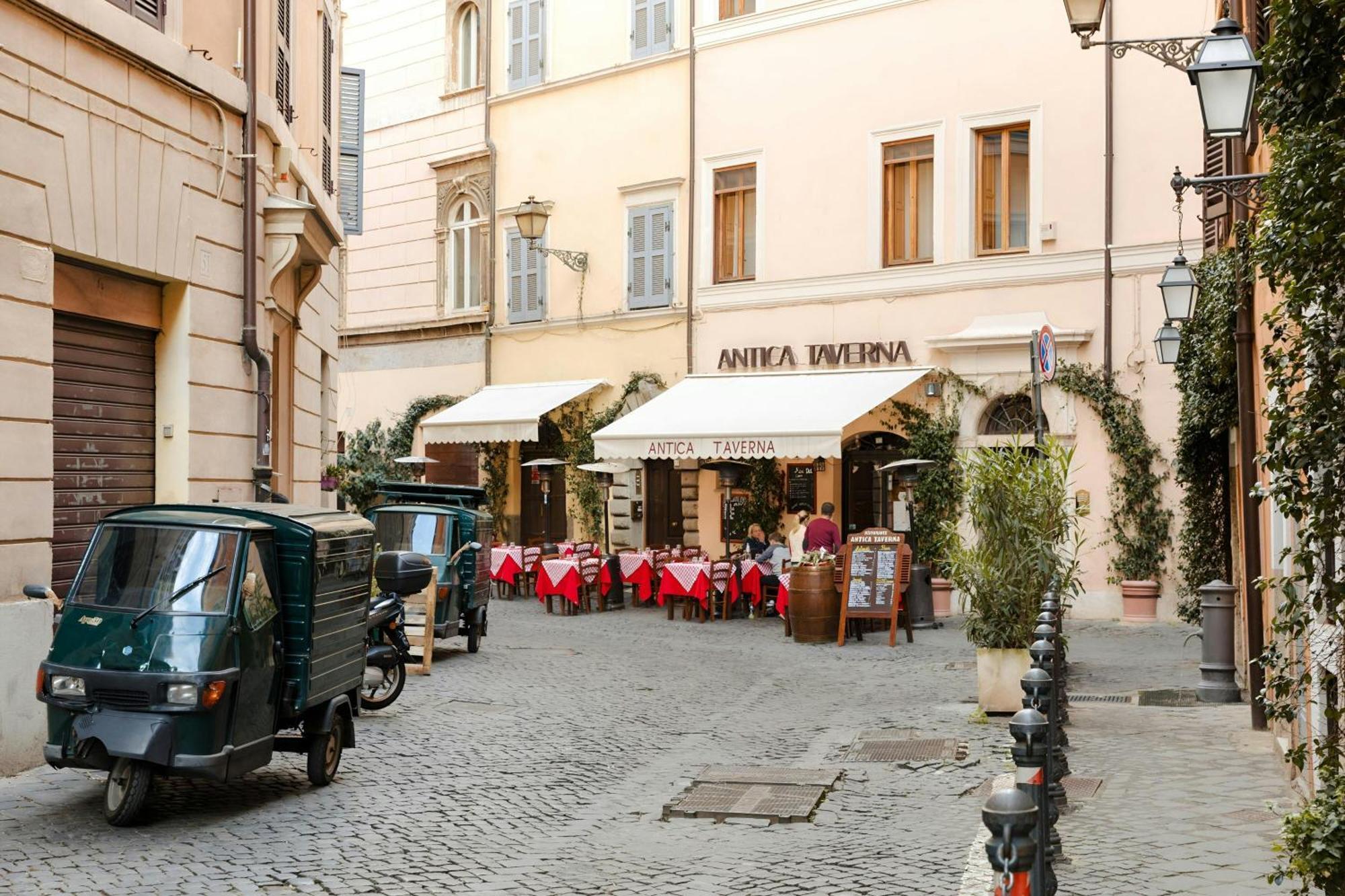 Aparthotel Sonder By Marriott Bonvoy Palazzo Taverna Piazza Navona Rome